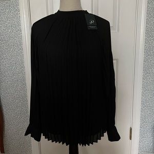 NWT Adrianna Papell Black Pleated Blouse